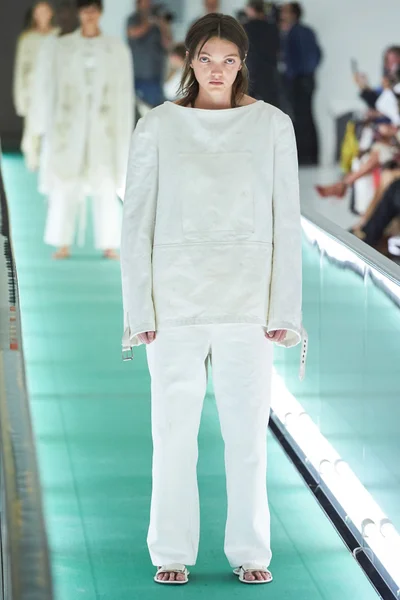 Look 102